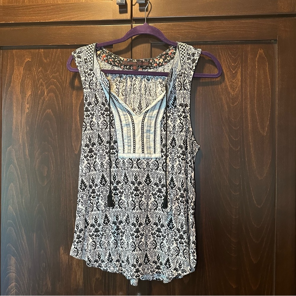 Anthropologie A Common Thread Floral Print Tank Black White Tassels Size Large